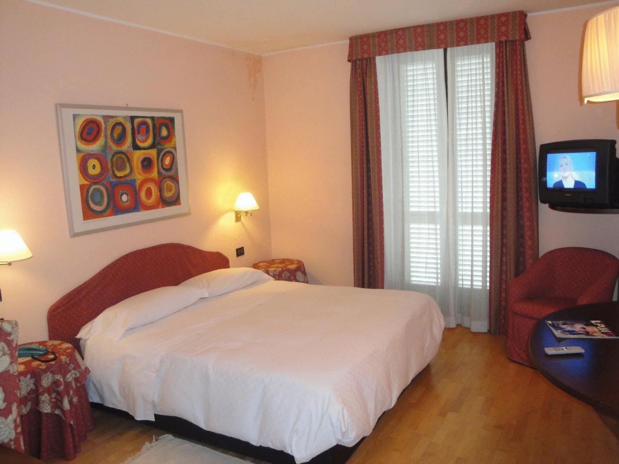 Hotel Due Mondi Torino Dış mekan fotoğraf